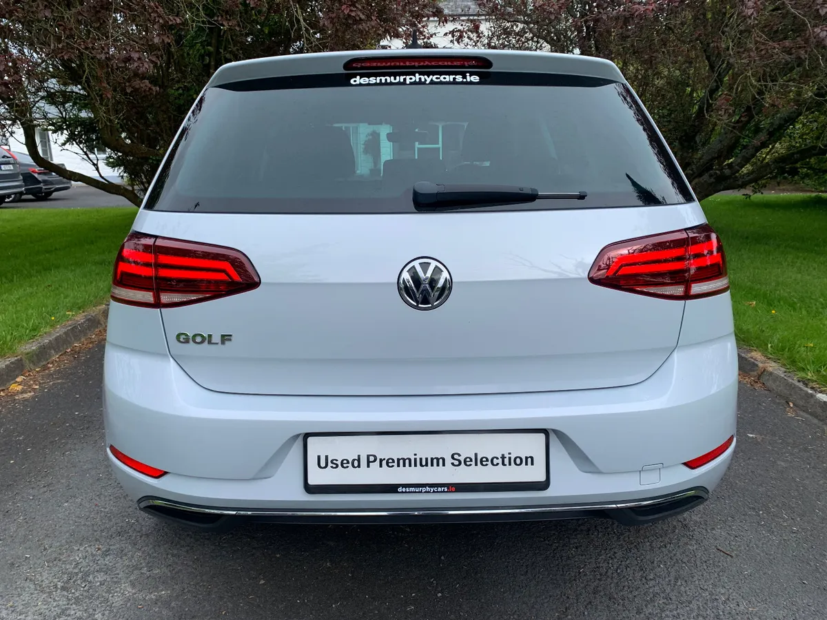 181 Volkswagen Golf 1.2 Tsi Auto - Image 3