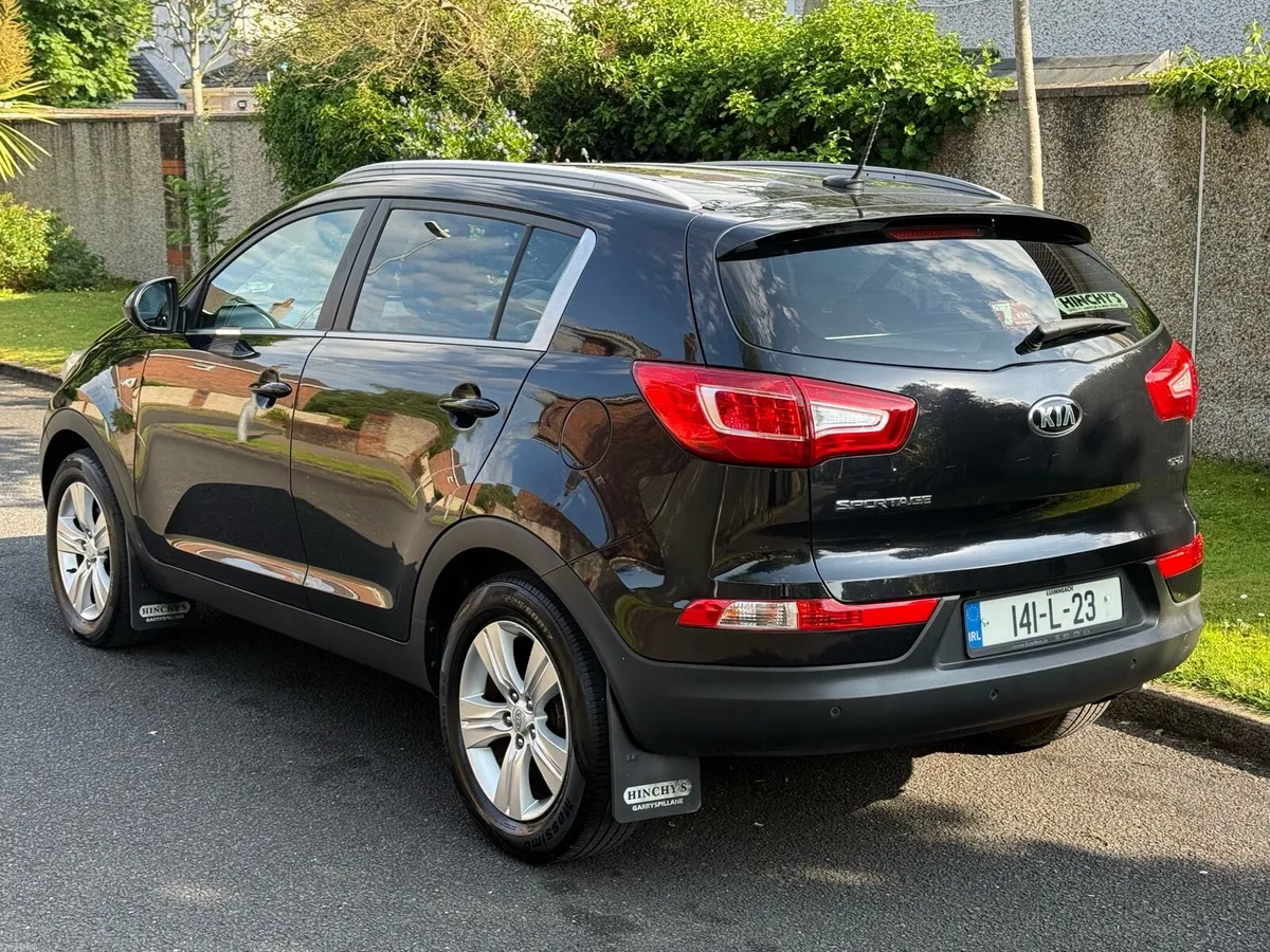 141 Kia Sportage LXE NEW NCT 05/27 - Image 3