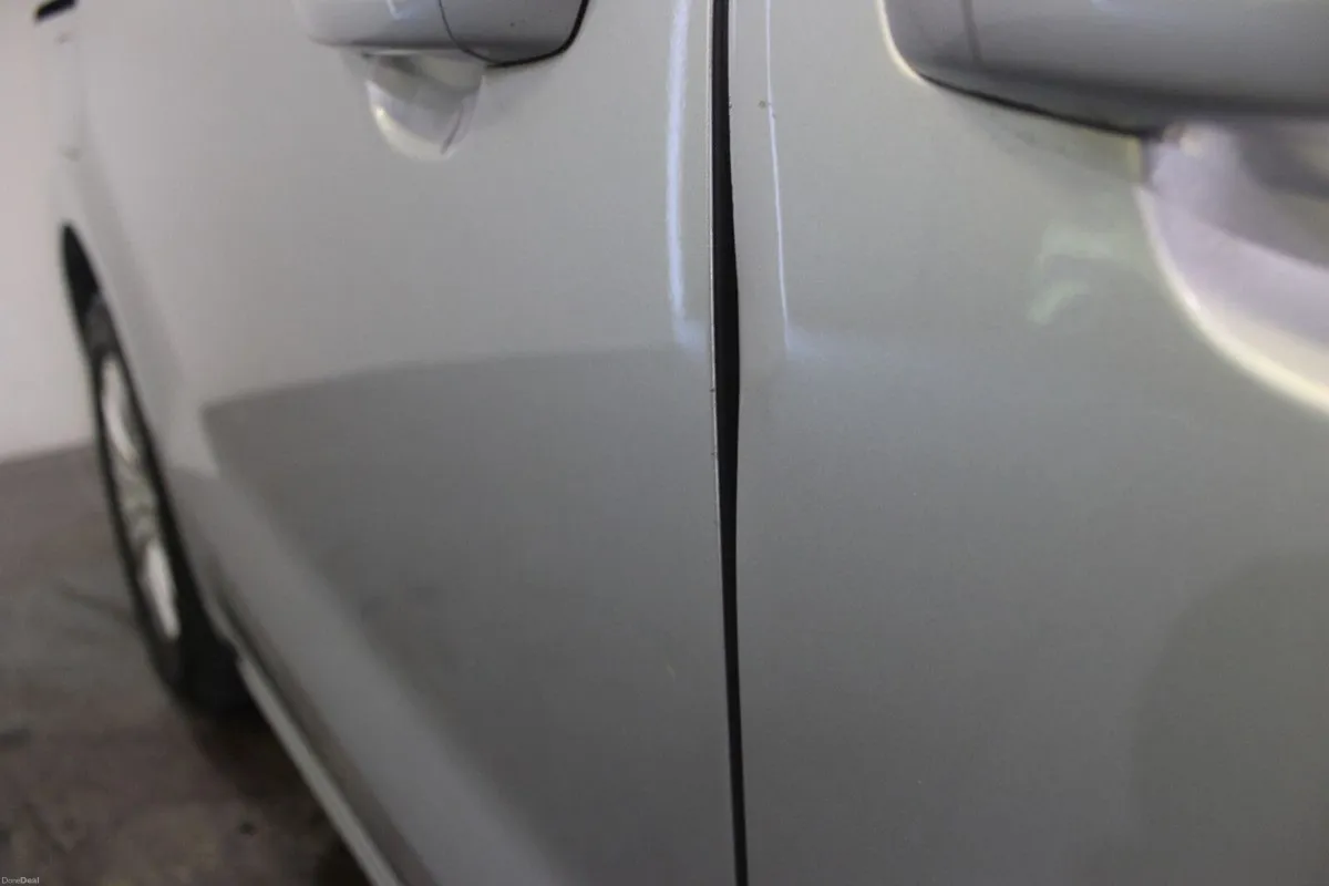 Volkswagen Sharan Comfortline 2.0TDI D6F 150BHP Au - Image 4