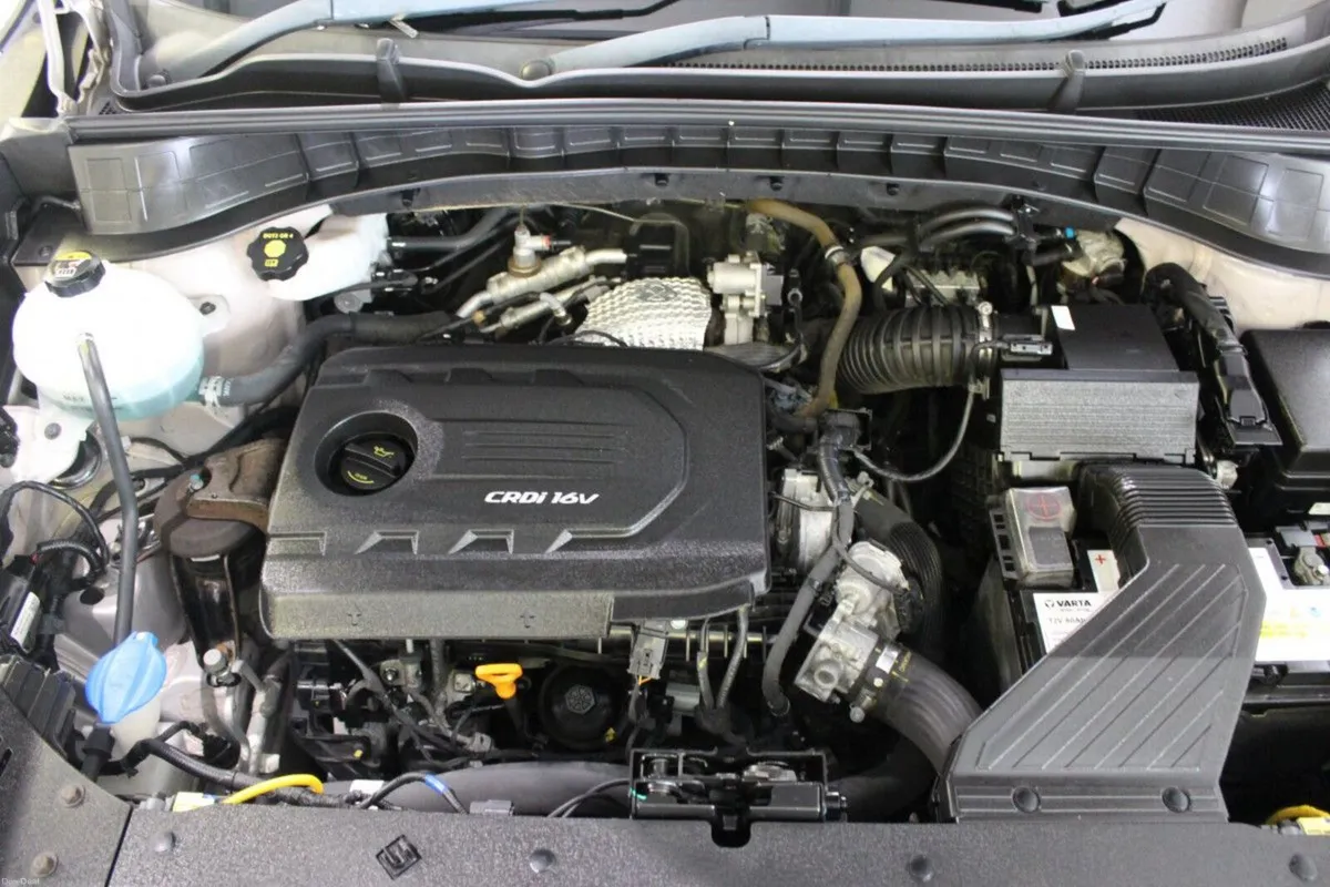 Hyundai Tucson 1.7 D Executive SE - TENDER 6 - Image 4