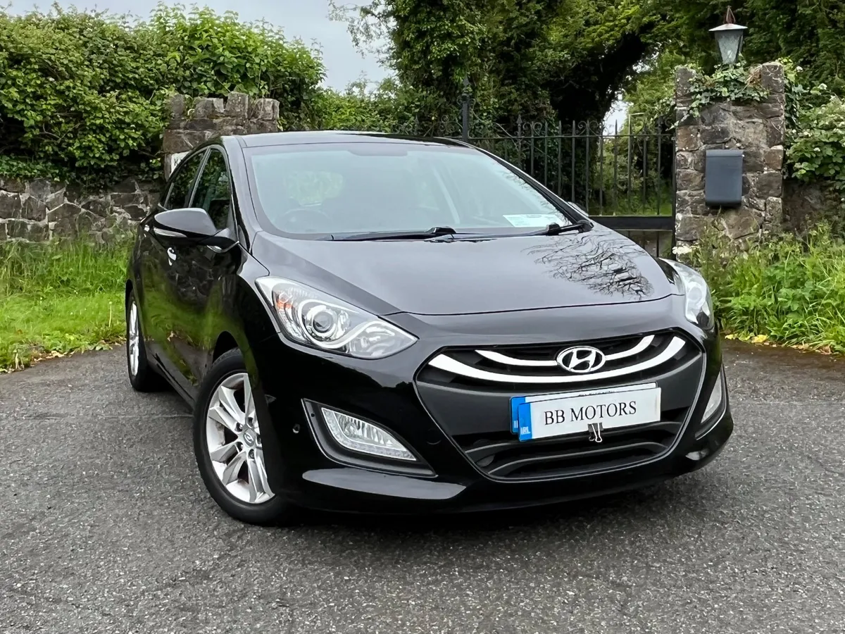 Hyundai i30 1.6 Diesel Deluxe - Image 4