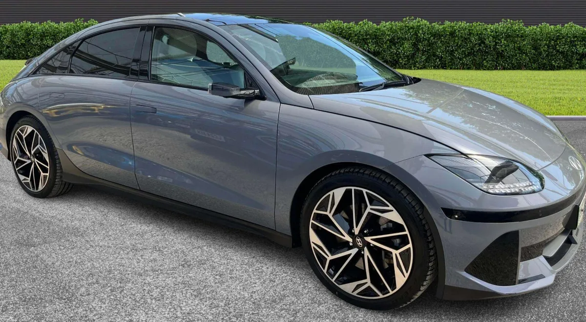 242 Hyundai IONIQ 6 77.4kWh Ultimate  - Every Extr - Image 1