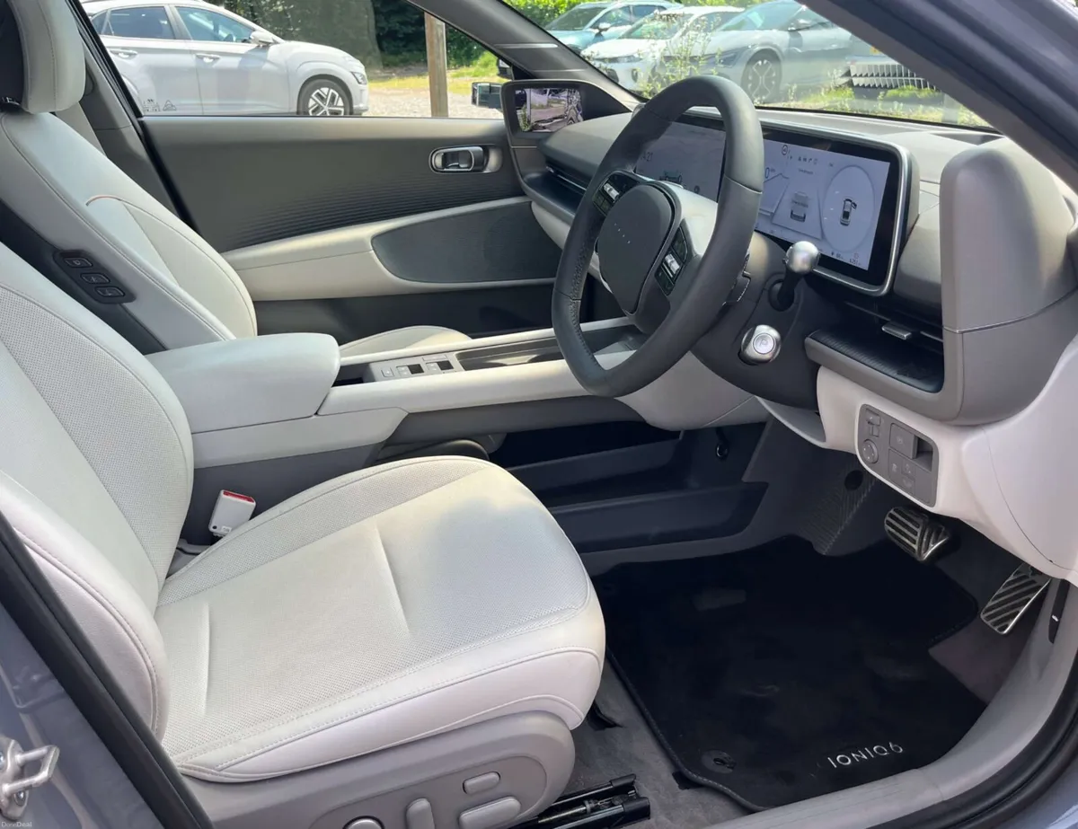 242 Hyundai IONIQ 6 77.4kWh Ultimate  - Every Extr - Image 3