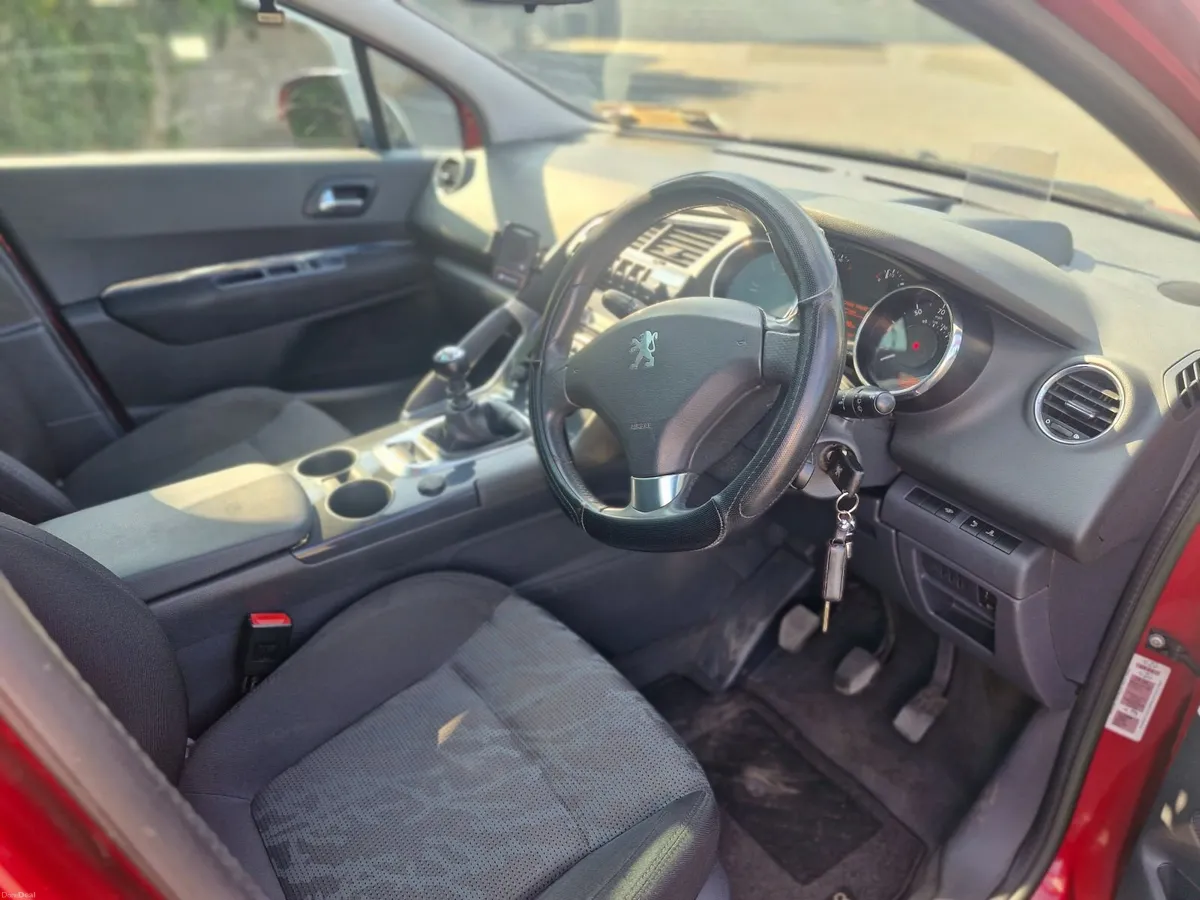 Peugeot 3008 2010 - Image 4