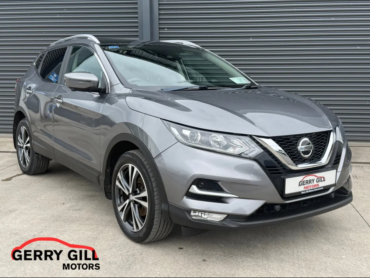 Nissan Qashqai 1.5 DSL SV PREMIUM DCT AUTO ** Glas - Image 1