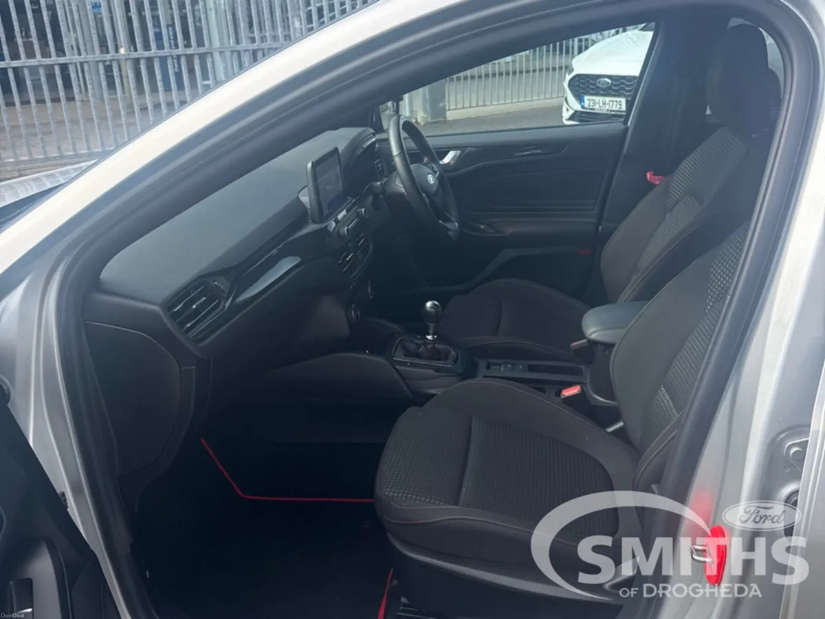 Ford Focus ST-LINE 1.0T 125PS - Image 3