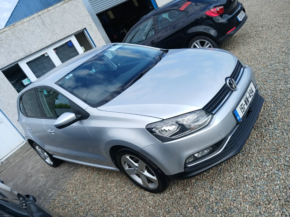 AUTOMATIC Volkswagen Polo 2015 DIESEL - Image 1