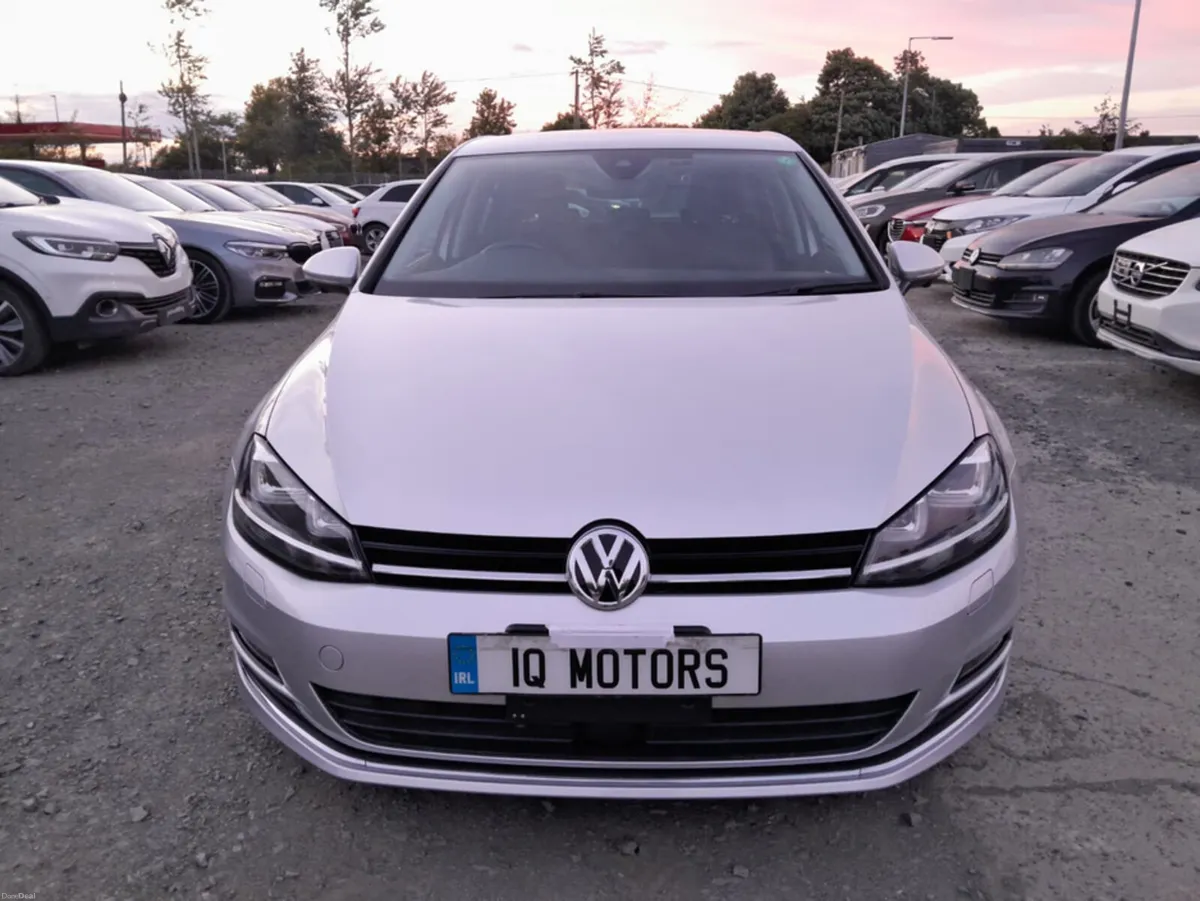 Volkswagen Golf 1.4 Petrol TSI BlueMotion Automati - Image 2