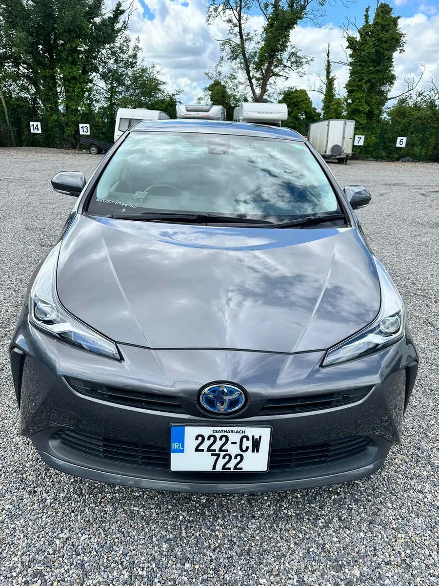 Toyota Prius hybird 2022 - Image 2