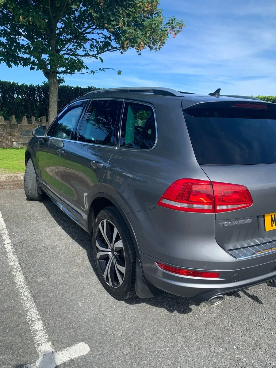 car - Image 5