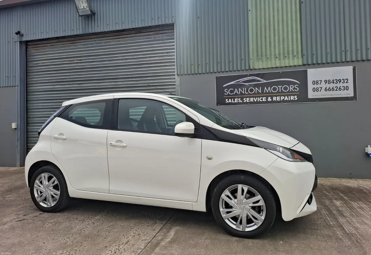 Toyota Aygo 2015 - Image 1