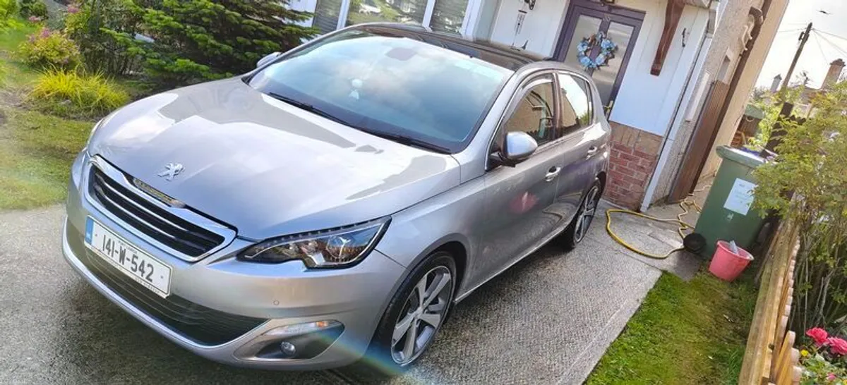 2014 Peugeot 308 - Image 2