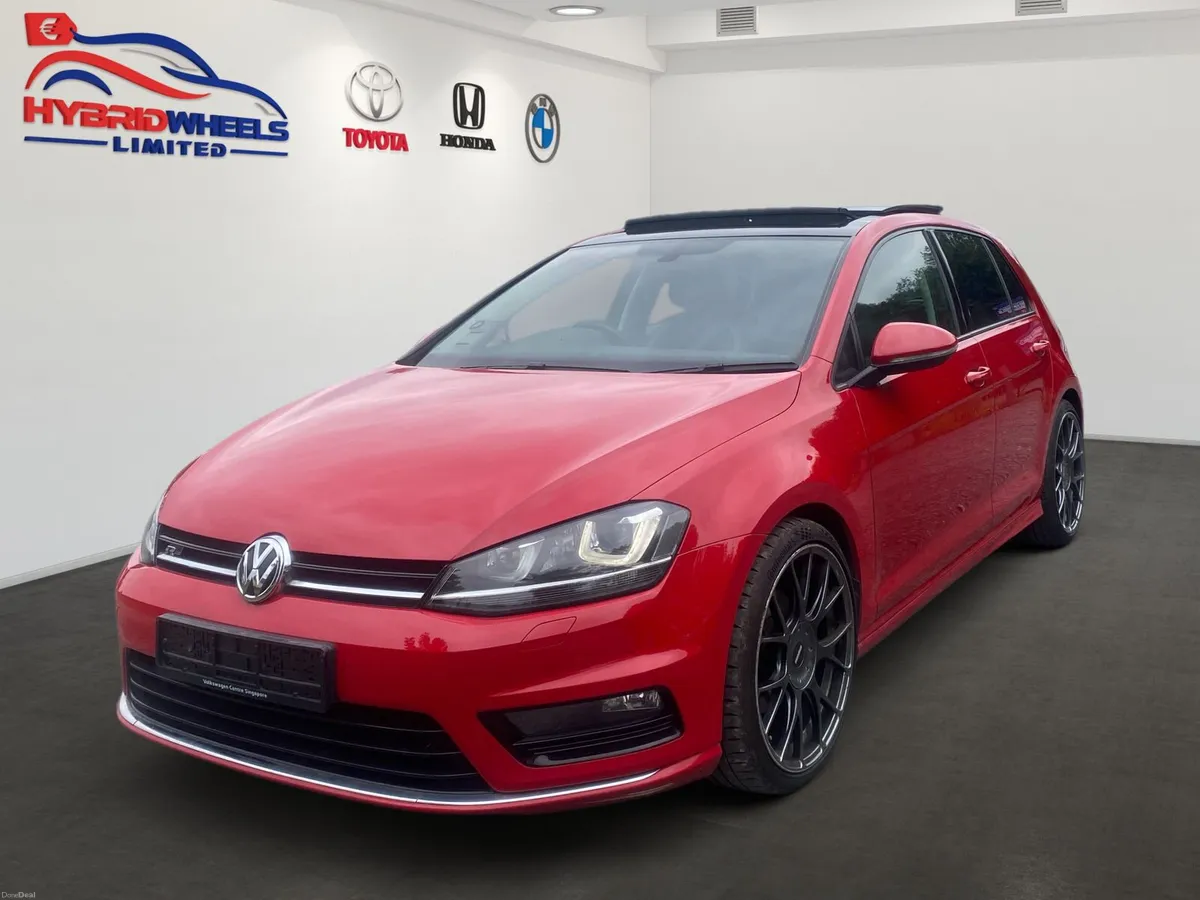 VW Golf - R 2016 with Sunroof - Image 4