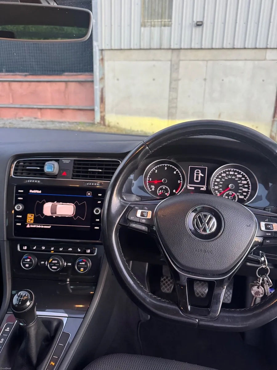 Volkswagen Golf 2020 - Image 2