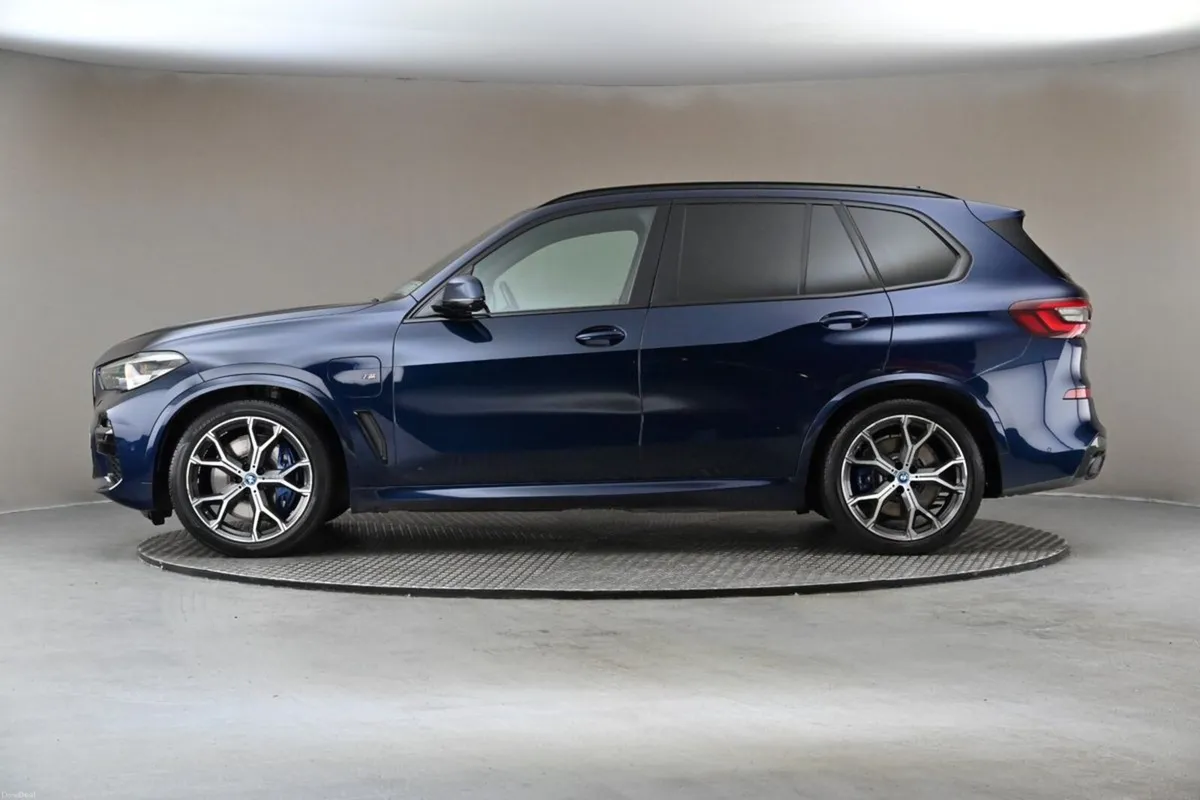 BMW X5 XDRIVE45E M SPORT **HARMON KARDON**HUD**360 - Image 5