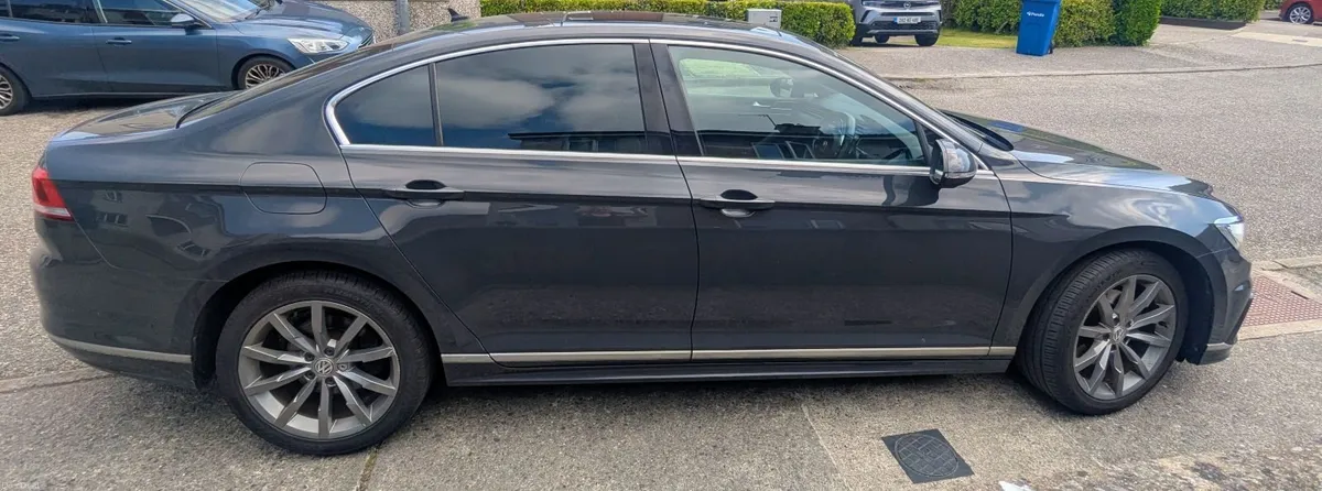 ***SALE AGREED*** 2018 Volkswagen Passat R-Line - Image 1