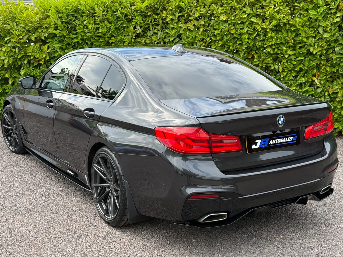 BMW 5-Series 520D 2019 M Sport - Image 2