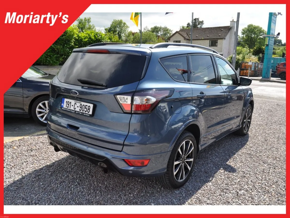 Ford Kuga ST-LINE 1.5 TDCI 120PS 4DR - Image 6