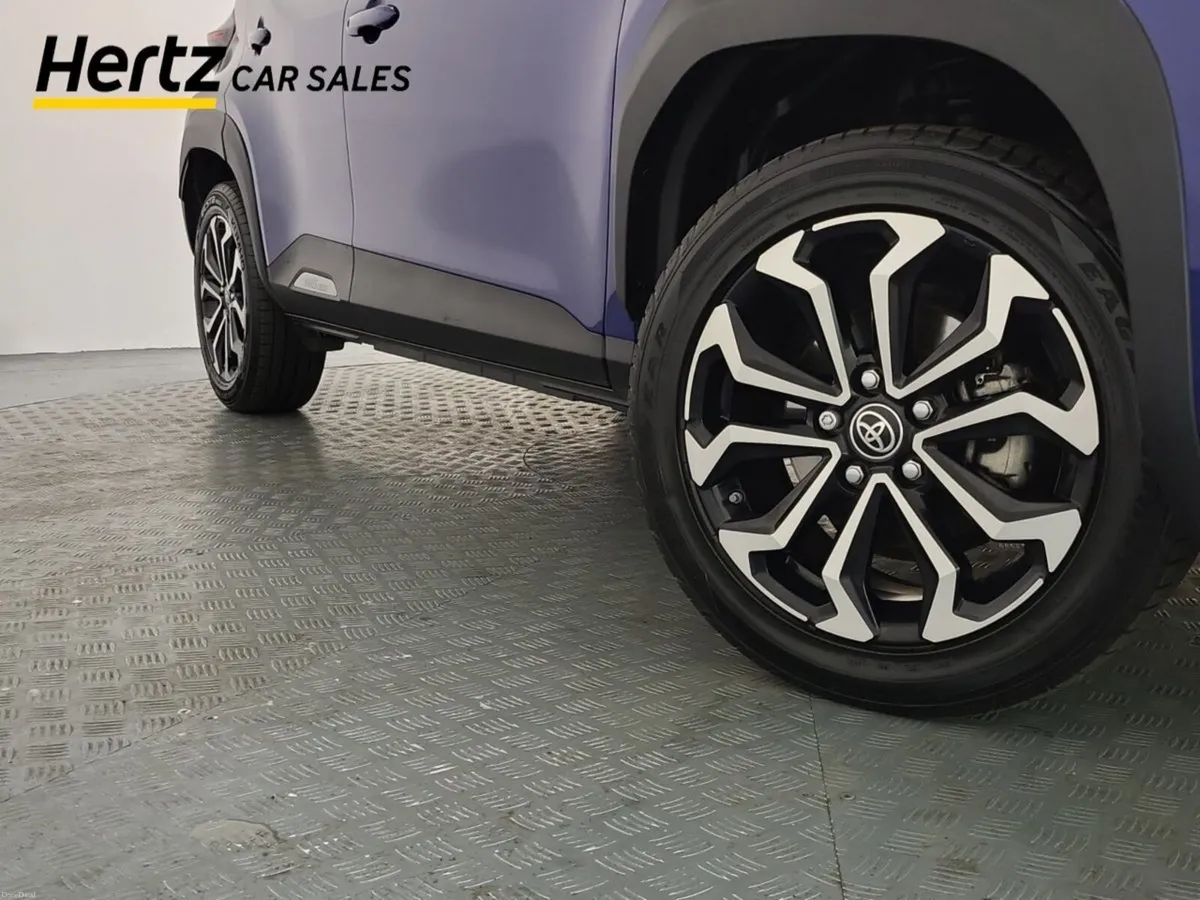 Toyota Yaris Cross DESIGN HEV 1.5 Petrol Automatic - Image 6