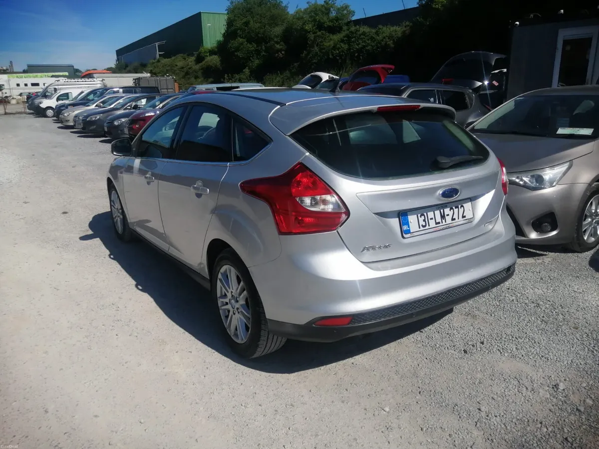Ford Focus 2013 - Image 4