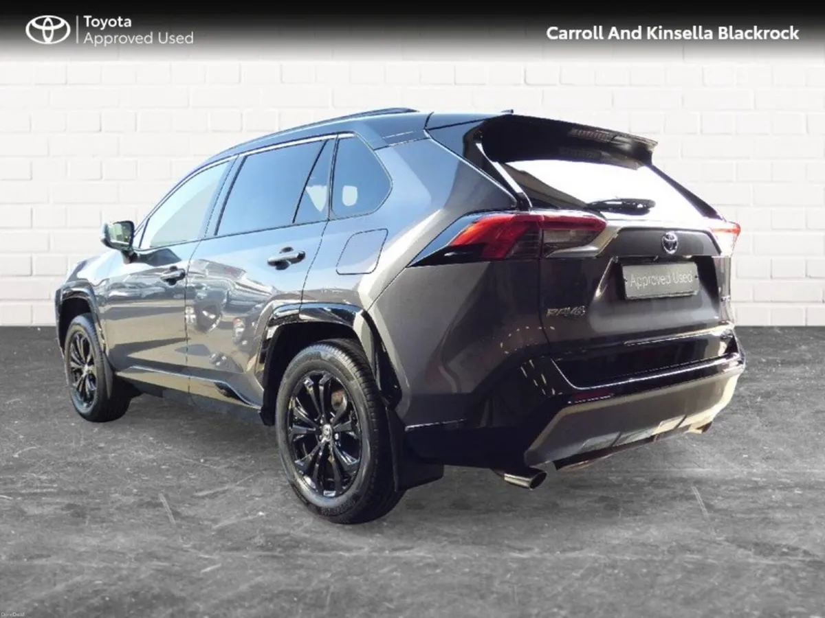 Toyota RAV4 Hybrid Sport ****FULL LEATHER FITTED** - Image 2