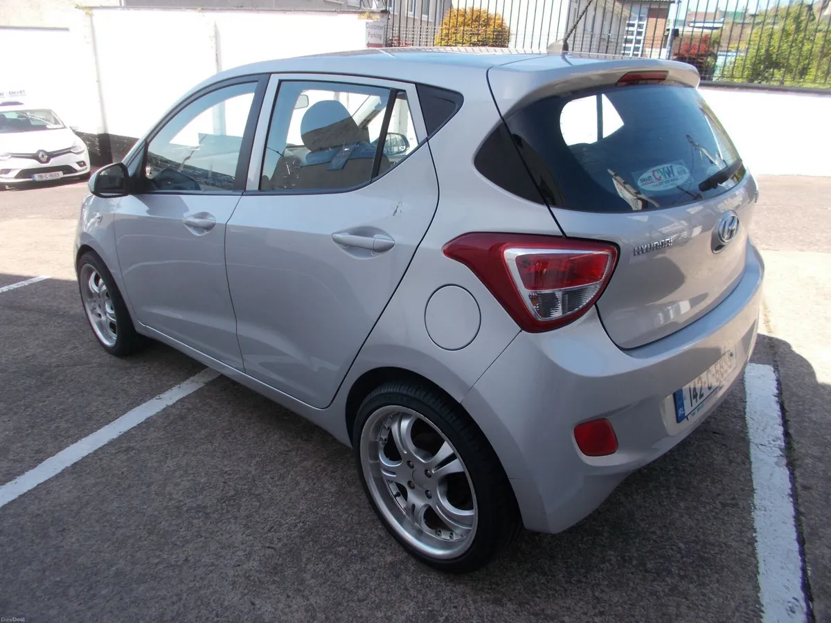 Hyundai i10 2014 - High Specification - NCT 03/27 - Image 4