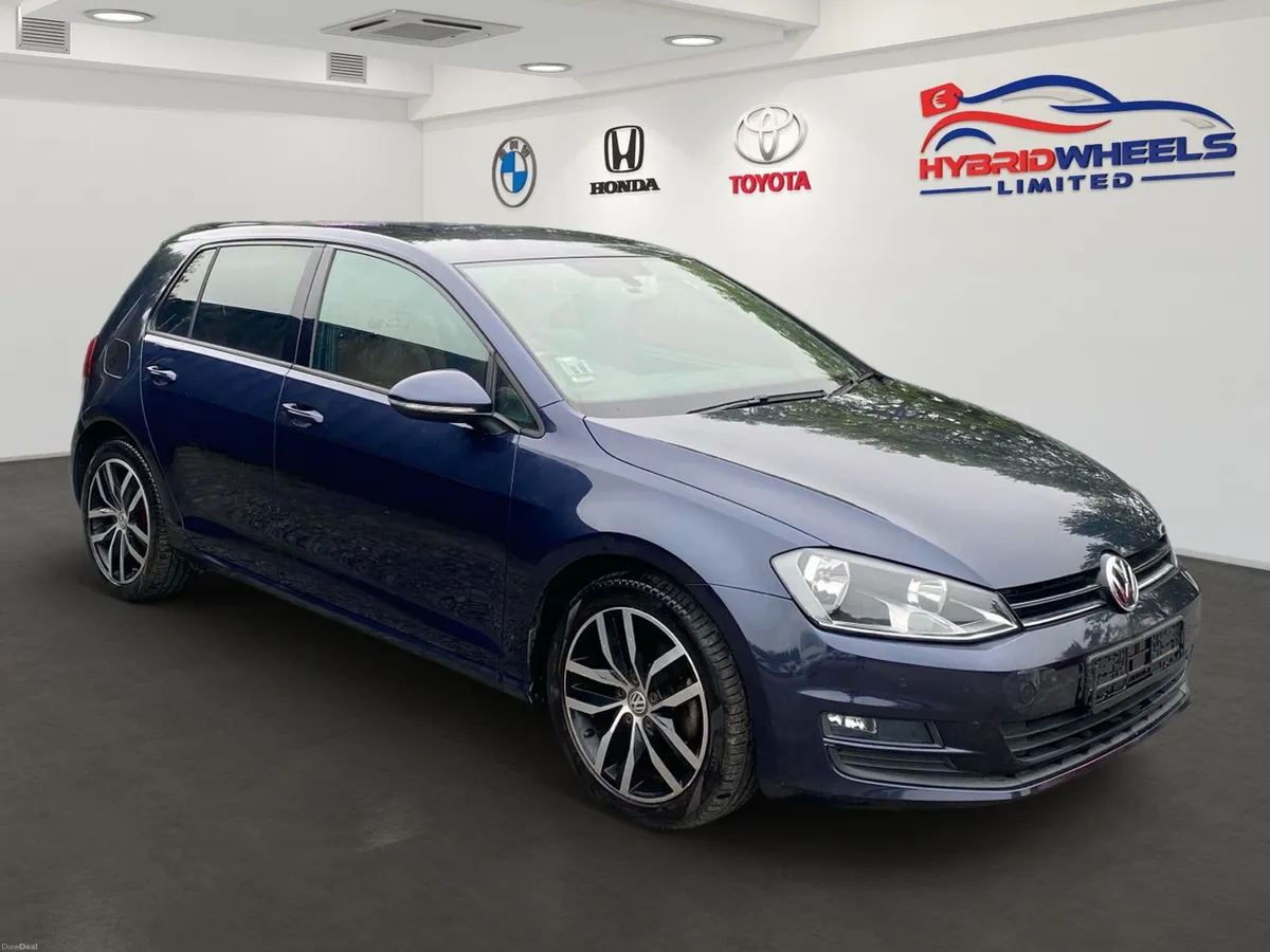 Volkswagen Golf 2016 Low Mileage - Image 2