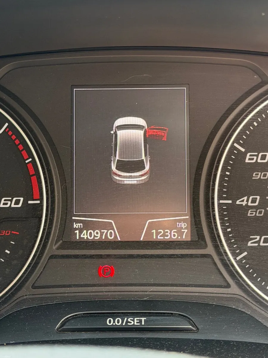 SEAT Leon 2017 1.6 TDI - Image 3