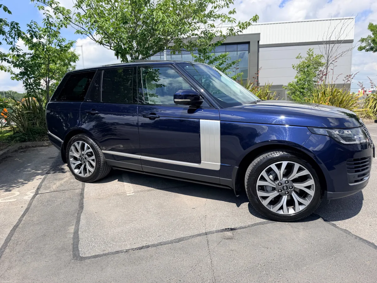 2021 Range Rover 3.0 Vogue ~ Westminster Edition. - Image 5