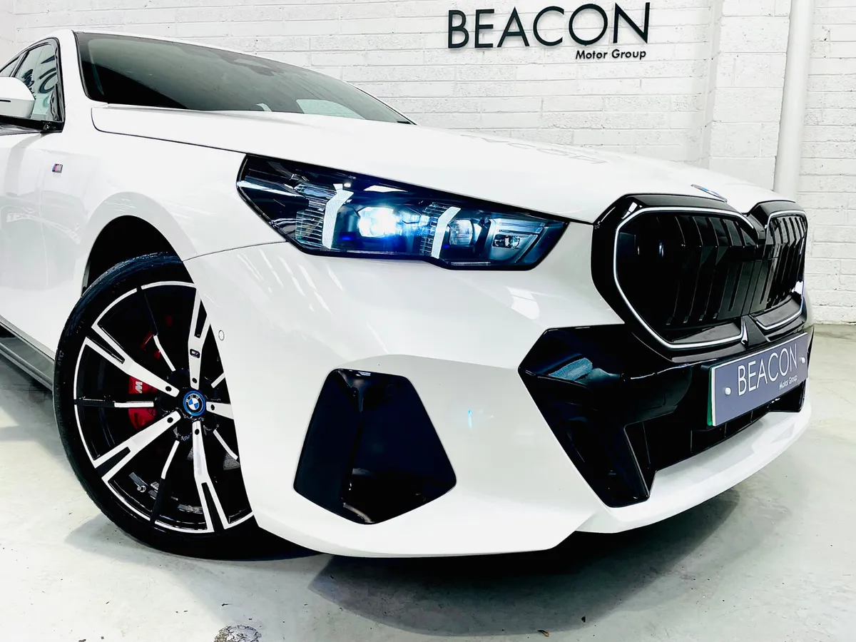 *241*ONLY 15,000 MILES*BMW I5 PRO M-SPORT 250KW 84 - Image 3