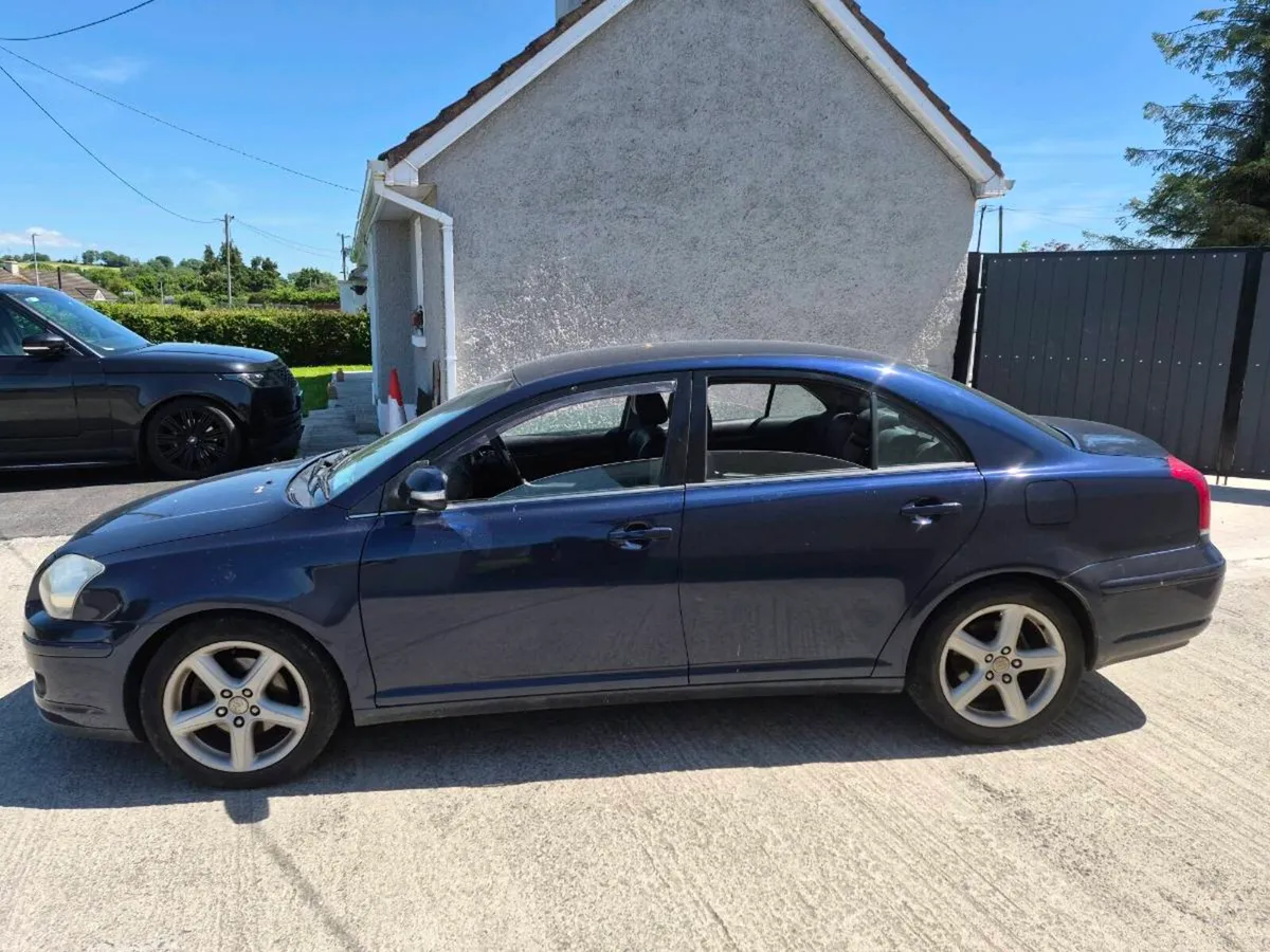 Car - Image 5
