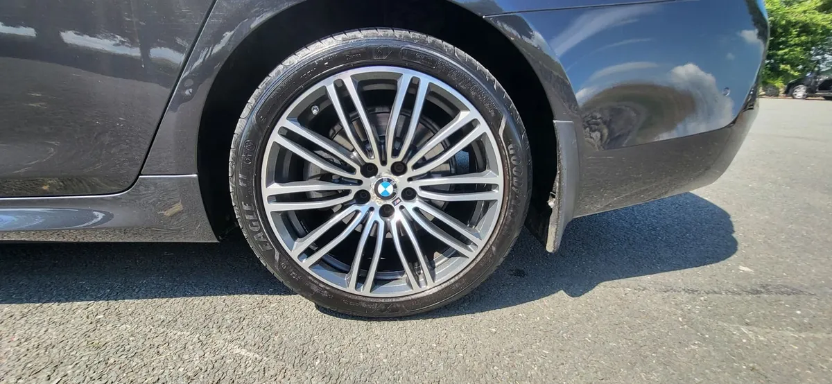 BMW G30 520d UK M Sport Spec. 2018 - Image 3