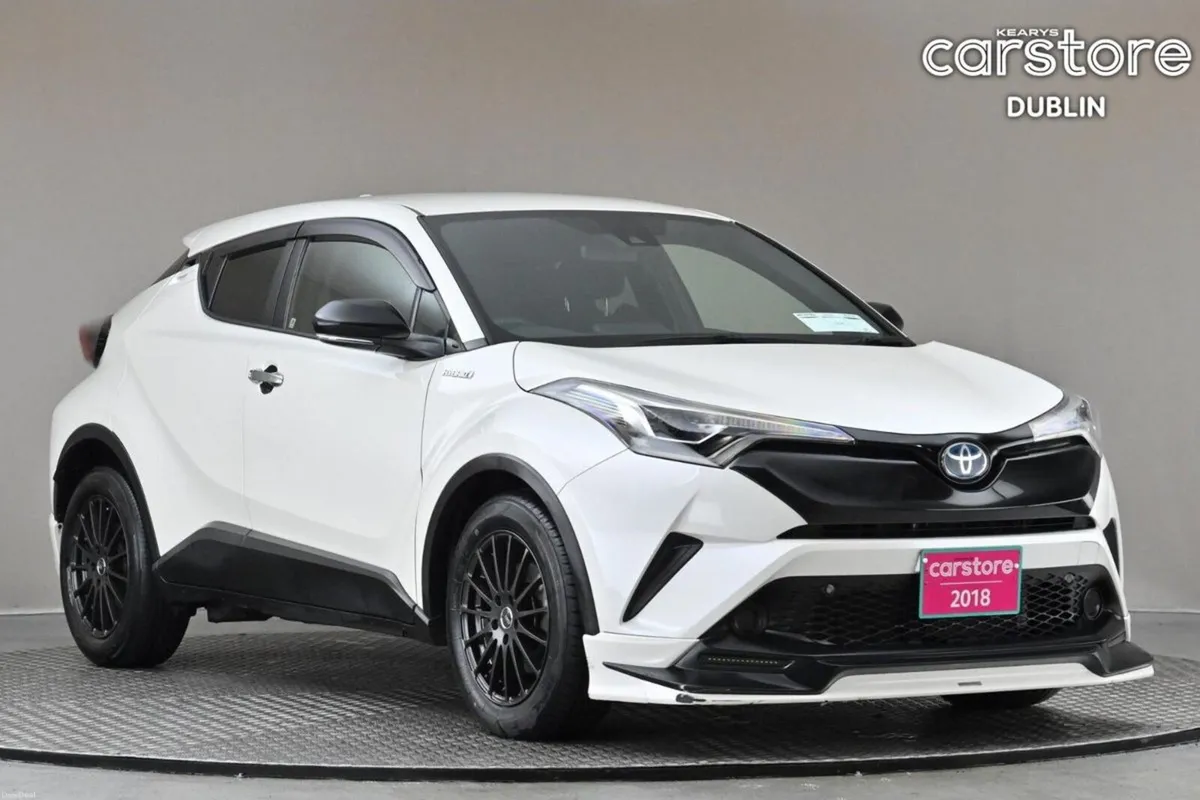Toyota C-HR 1.8 HYBRID **TRD BODY KIT**REVERSE CAM - Image 1