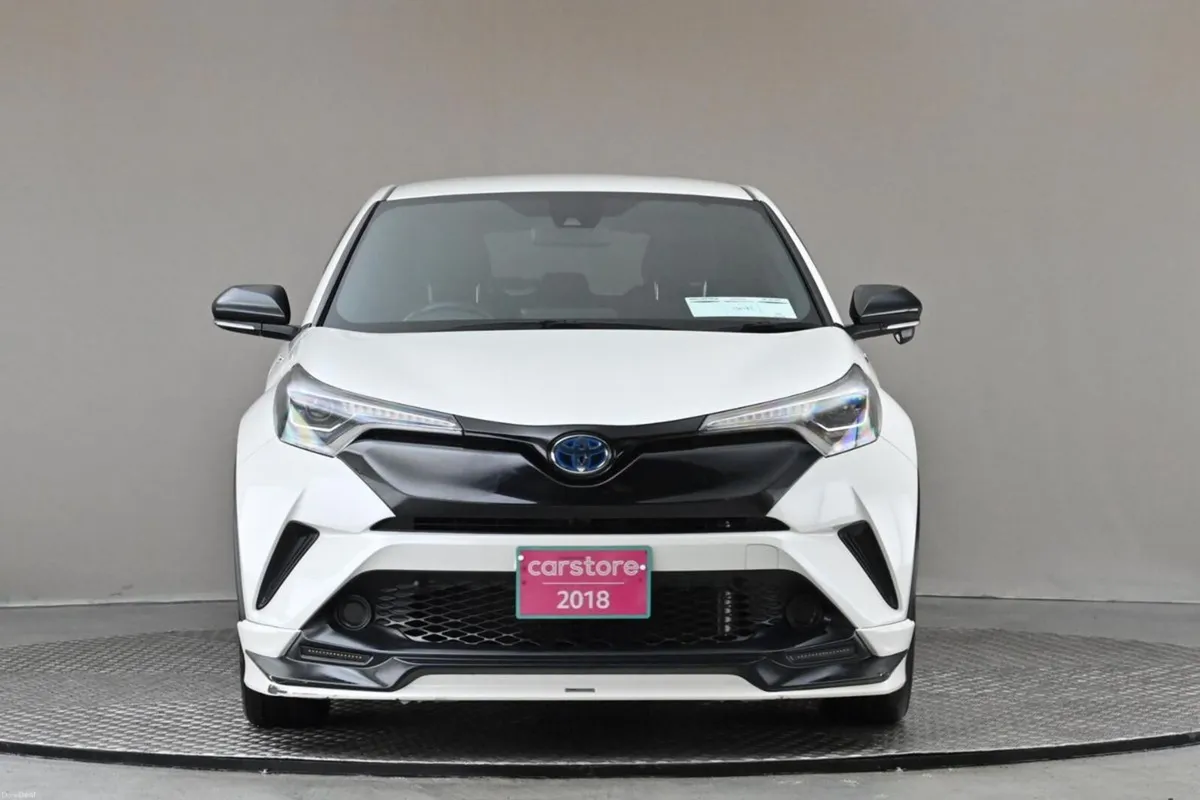 Toyota C-HR 1.8 HYBRID **TRD BODY KIT**REVERSE CAM - Image 2