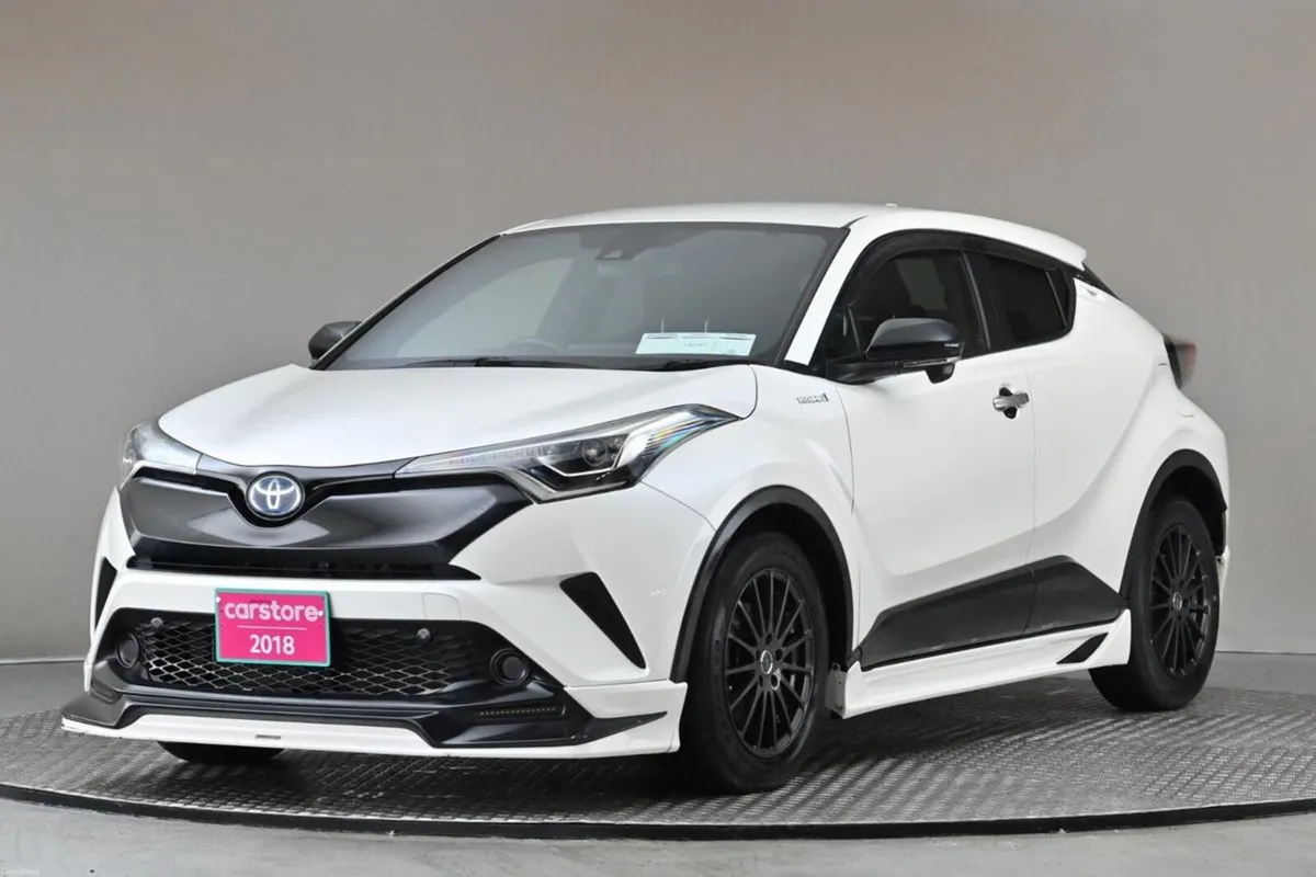 Toyota C-HR 1.8 HYBRID **TRD BODY KIT**REVERSE CAM - Image 3