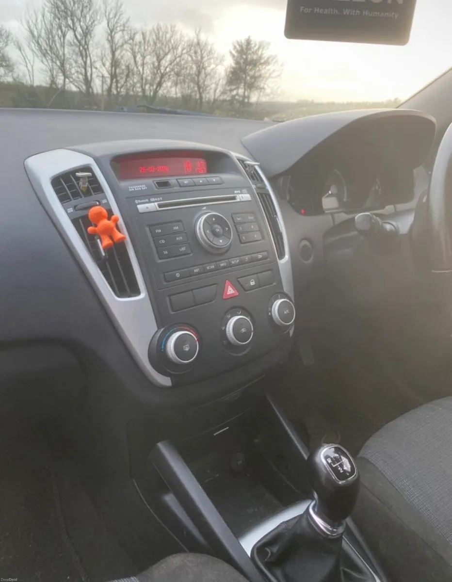 Kia Ceed - Image 6