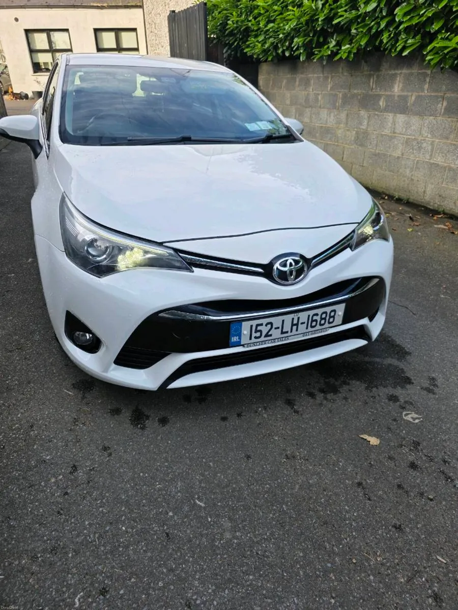 Toyota avensis business Edition 1.6l diesel - Image 2