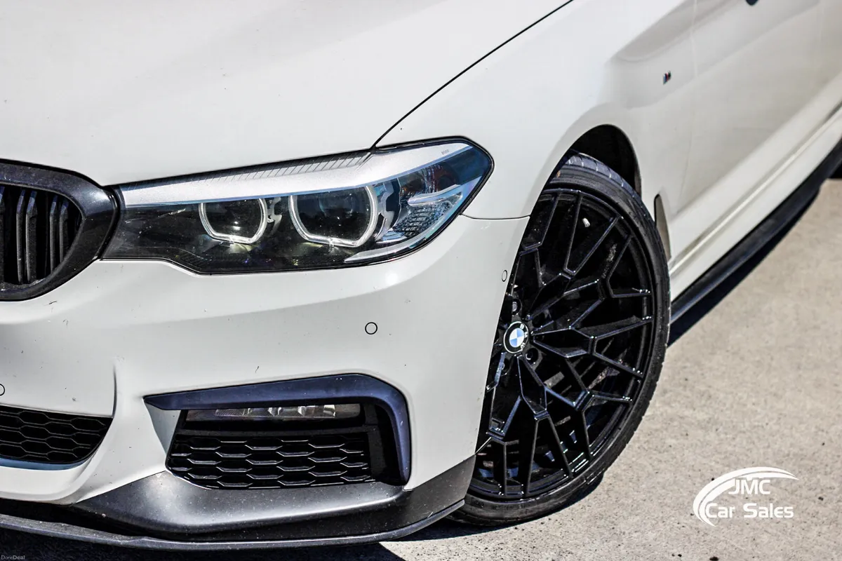 2020 BMW 5 SERIES PRO PACK LCI - Image 2