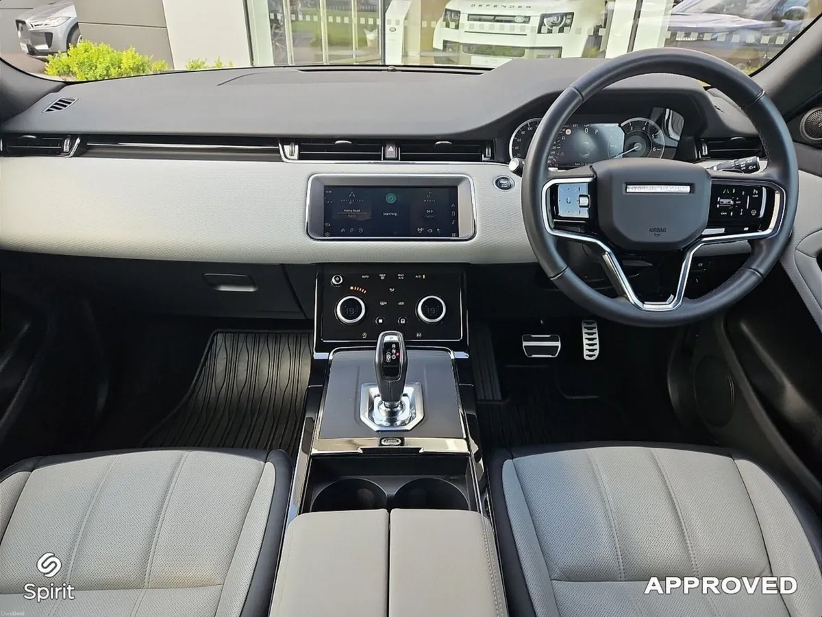 Land Rover Range Rover Evoque 1.5 PHEV AWD R-Dynam - Image 4