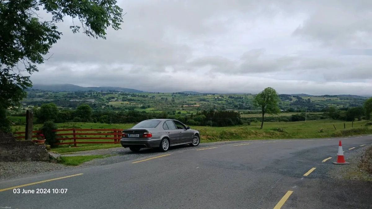 BMW 520i e39 - Image 2