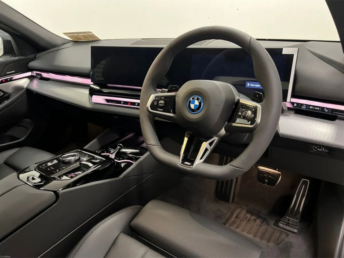 BMW 5-Series 530e M Sport Saloon IMMEDIATE DELIVER - Image 6