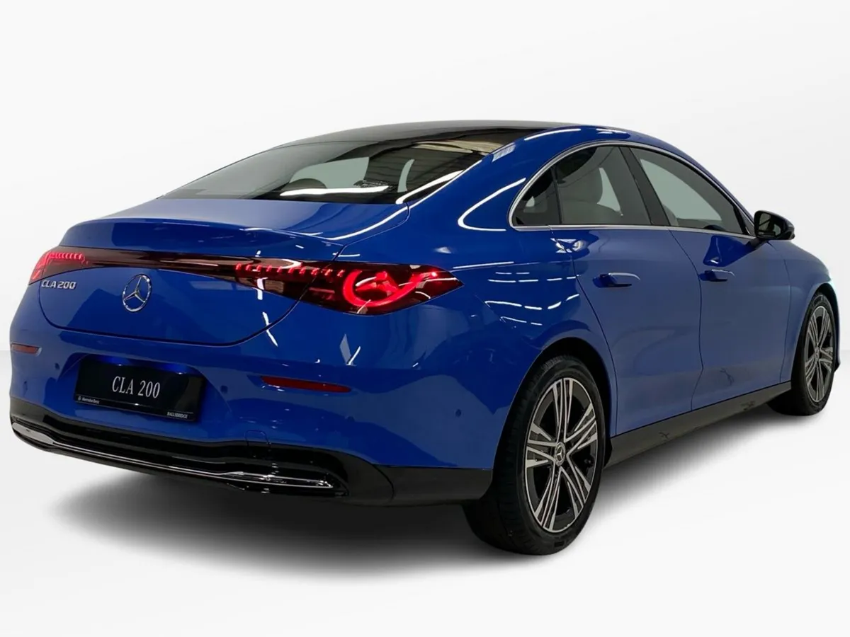 Mercedes-Benz CLA CLA 200 SALOON PROGRESSIVE LINE - Image 3
