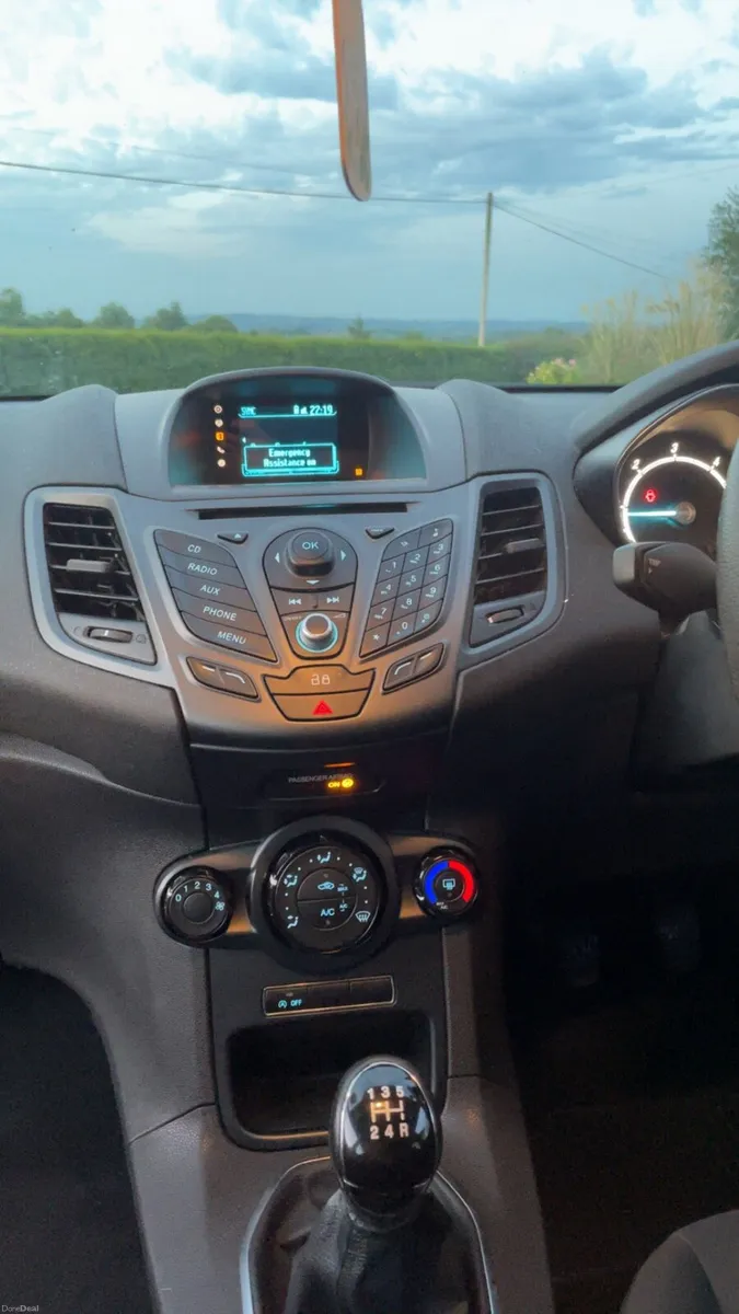Ford Fiesta - Image 4