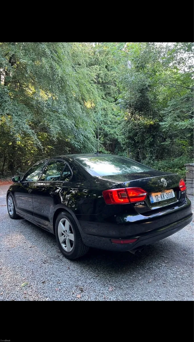 2012 VOLKSWAGEN JETTA 2.0 DIESEL  AUTOMATIC - Image 3