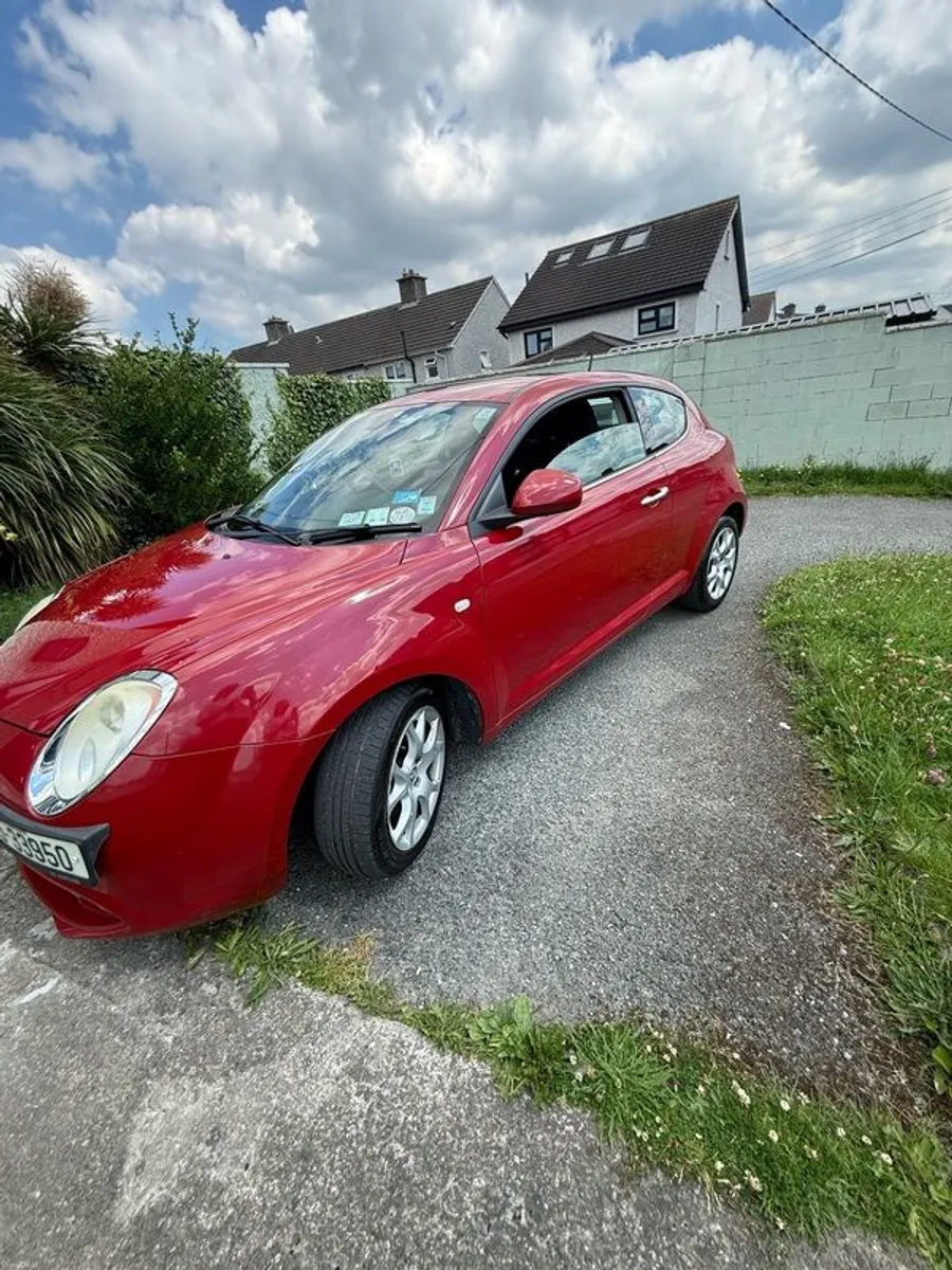 2011 Alfa Romeo Mito - Image 1