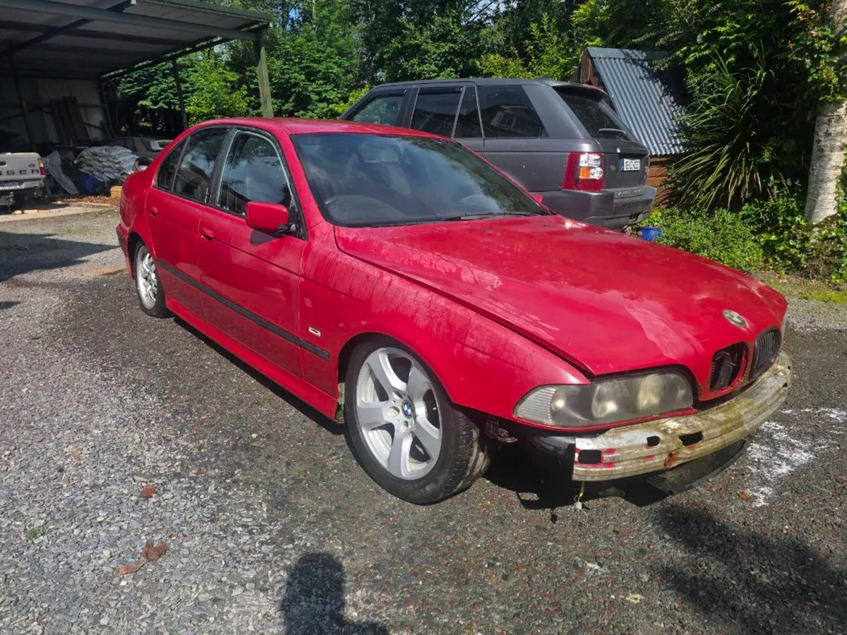 BMW E39 525D Parts Car - Image 1