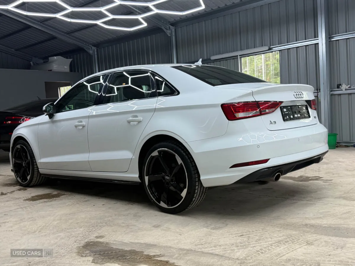 Audi A3 2018 - Image 4