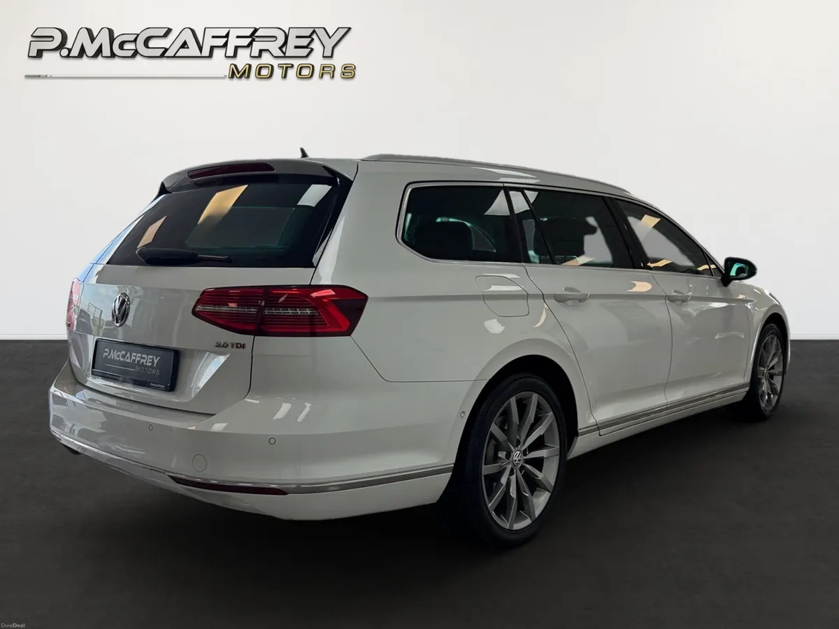 2018 VOLKSWAGEN PASSAT 2.0 TDI HIGHLINE DSG AUTO - Image 5