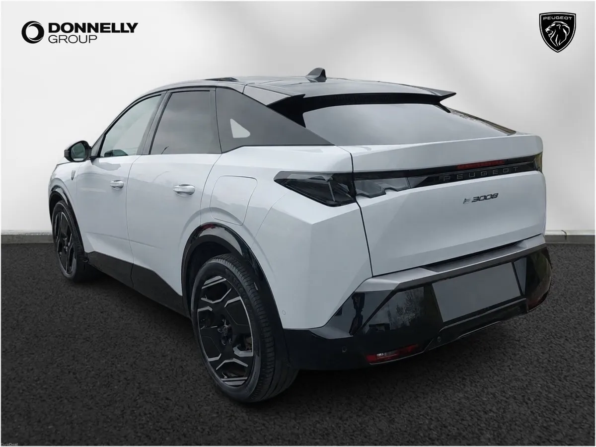 Peugeot 3008 E- Electric Estate GT - Image 2