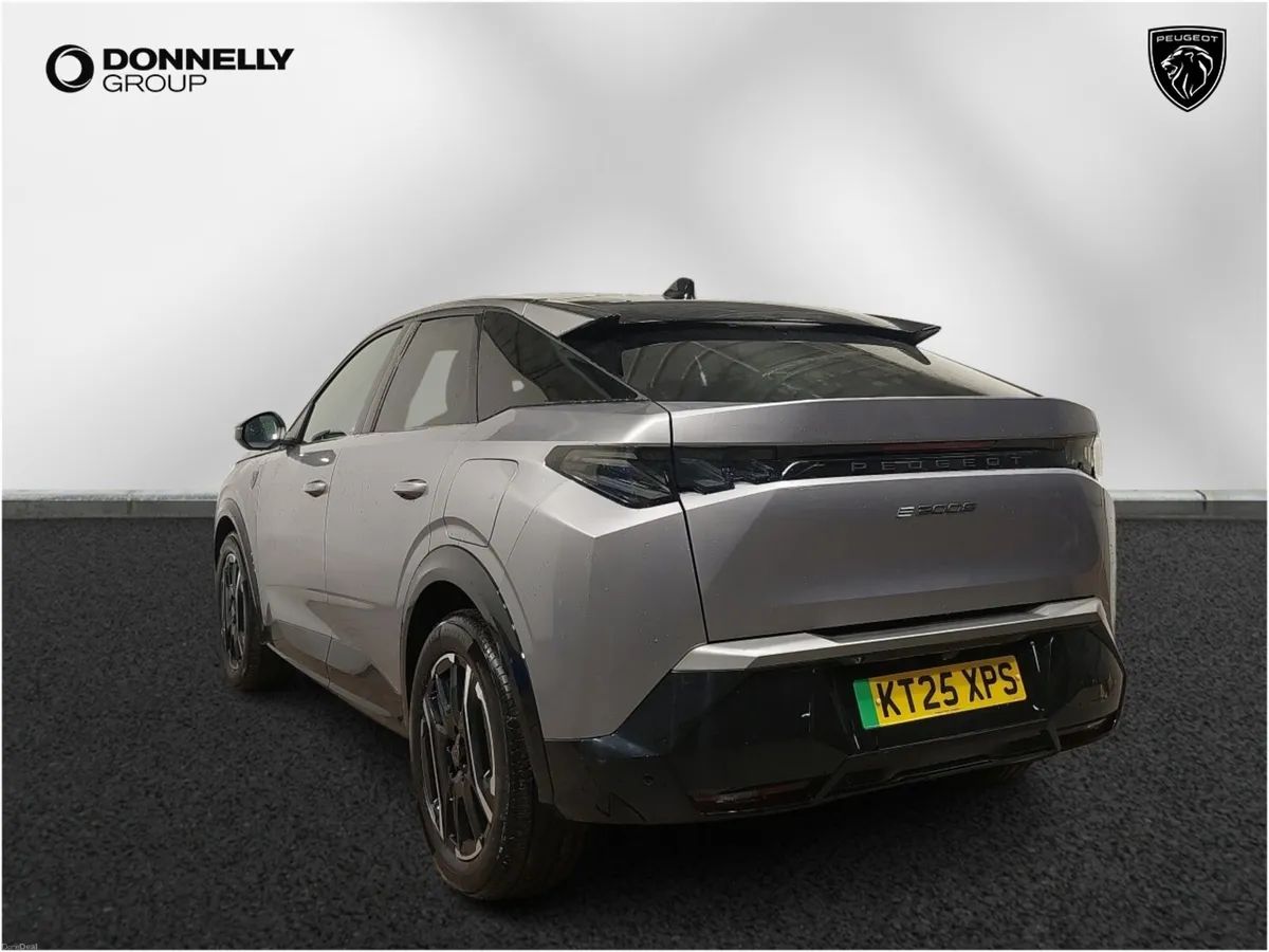 Peugeot 3008 E- Electric Estate GT - Image 2